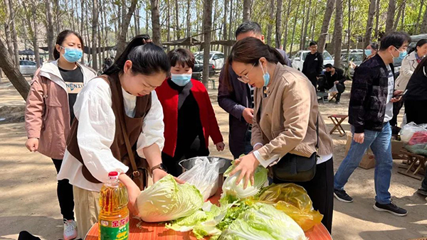 快乐工作,健康生活——河南誉美肾病医院举办户外烧烤活动