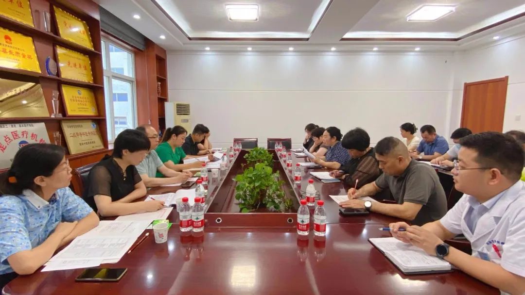鹤壁市卫健委专家组莅临河南誉美肾病医院对“重点专科”工作进行现场督导检查