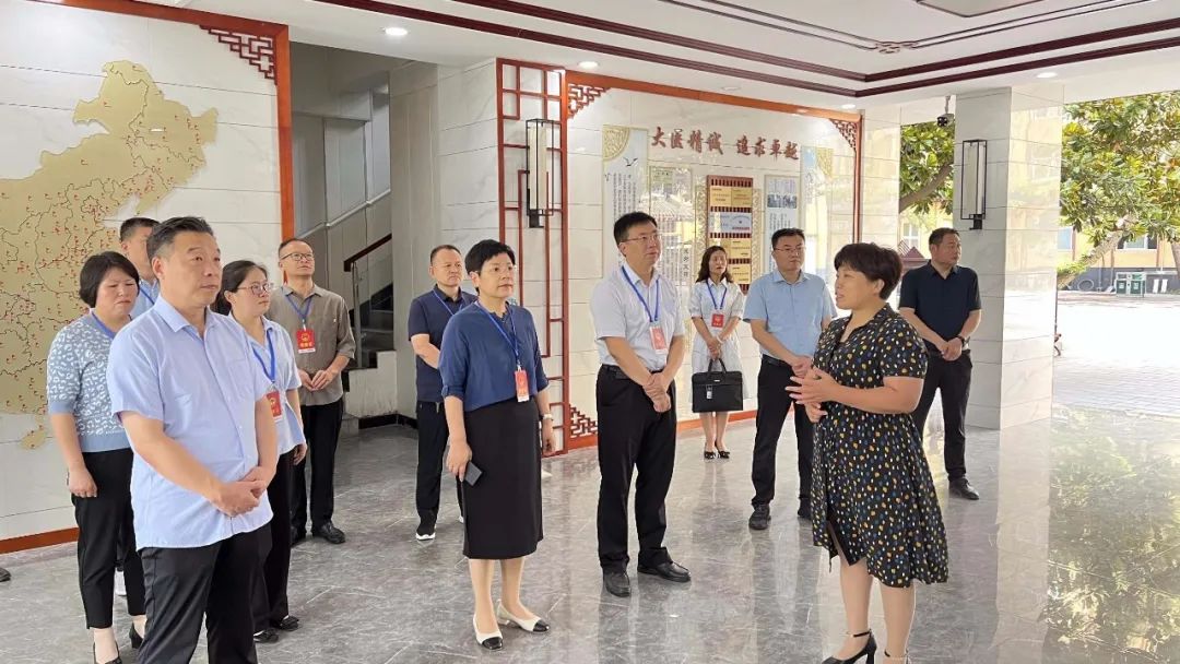 县人大、政协代表莅临河南誉美肾病医院开展中医药事业发展调研活动